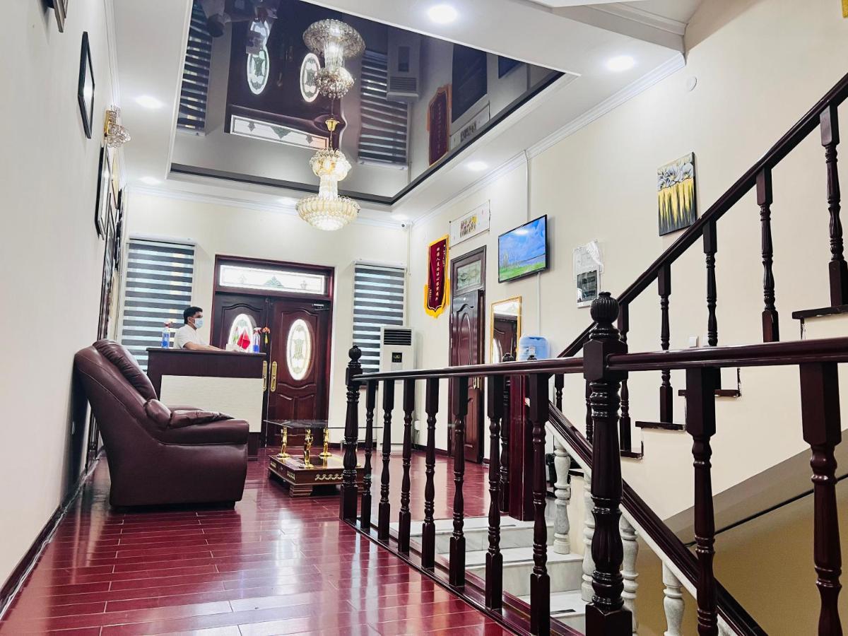 Alisher Hotel Душанбе Экстерьер фото